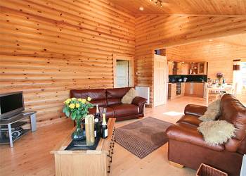 Bracken Log Cabin price range is 497 - &pound 986