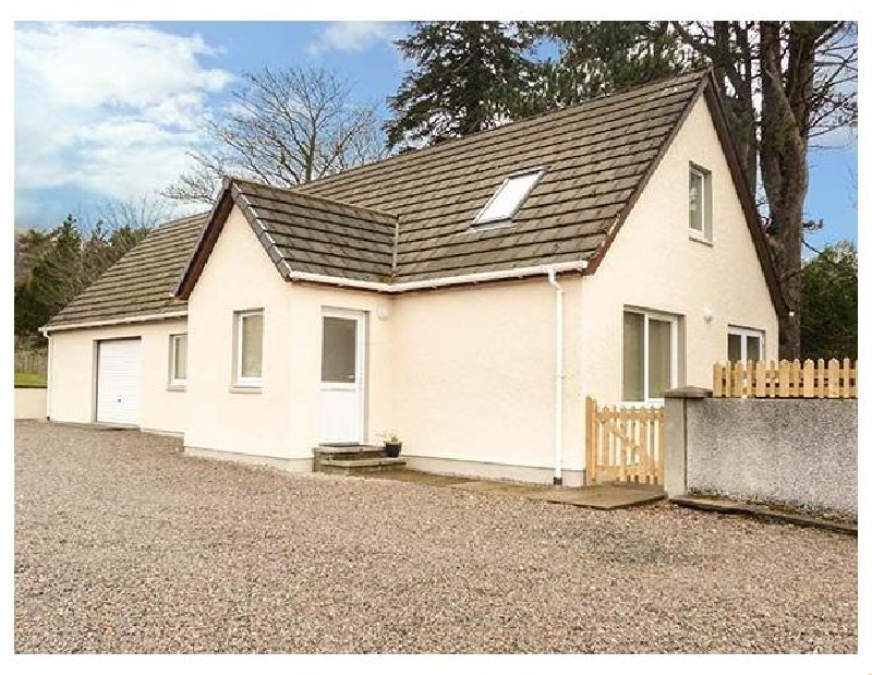 Scottish Cottage Holidays - The Cottage @ Corriness House