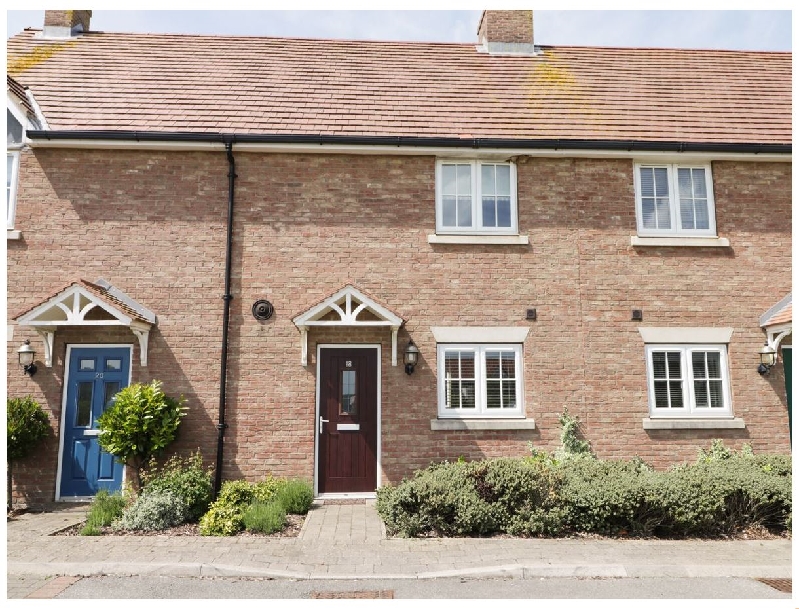 Click here for more about Holly Cottage